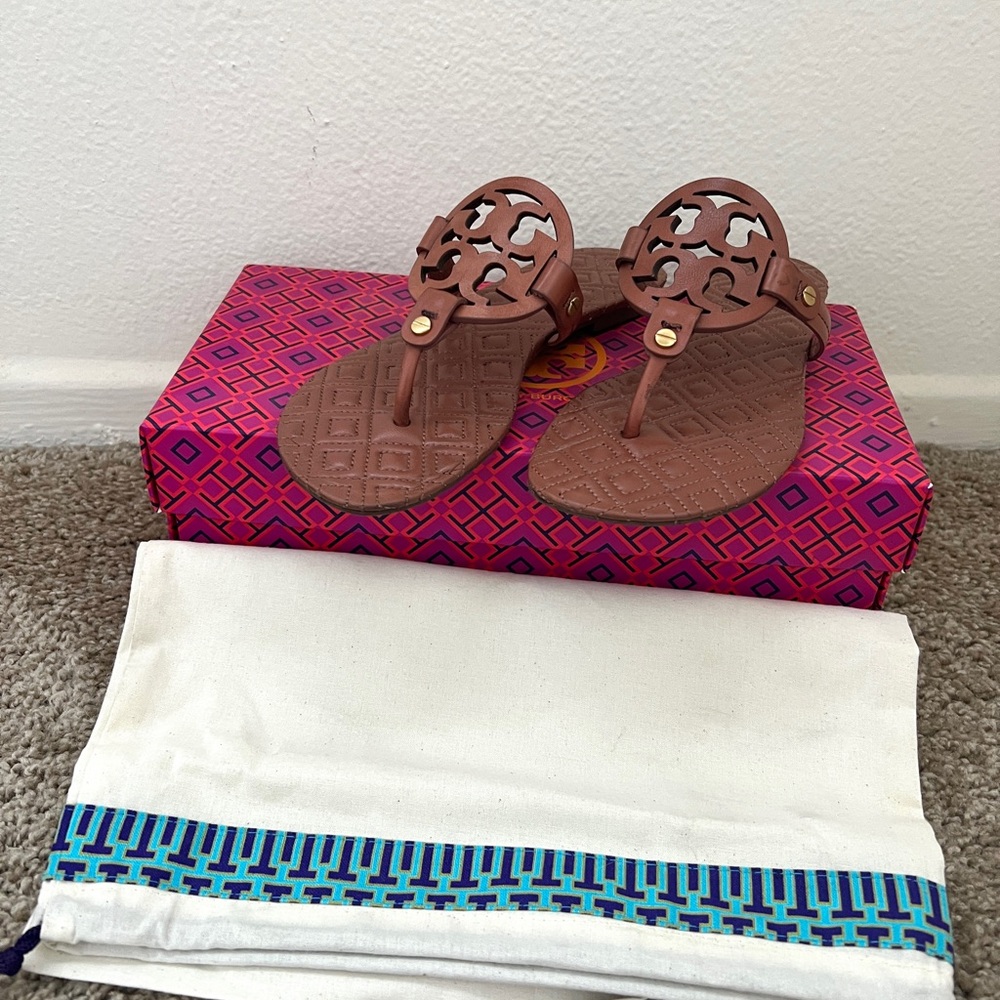 Tory Burch Brown Sandals Millers 6.5